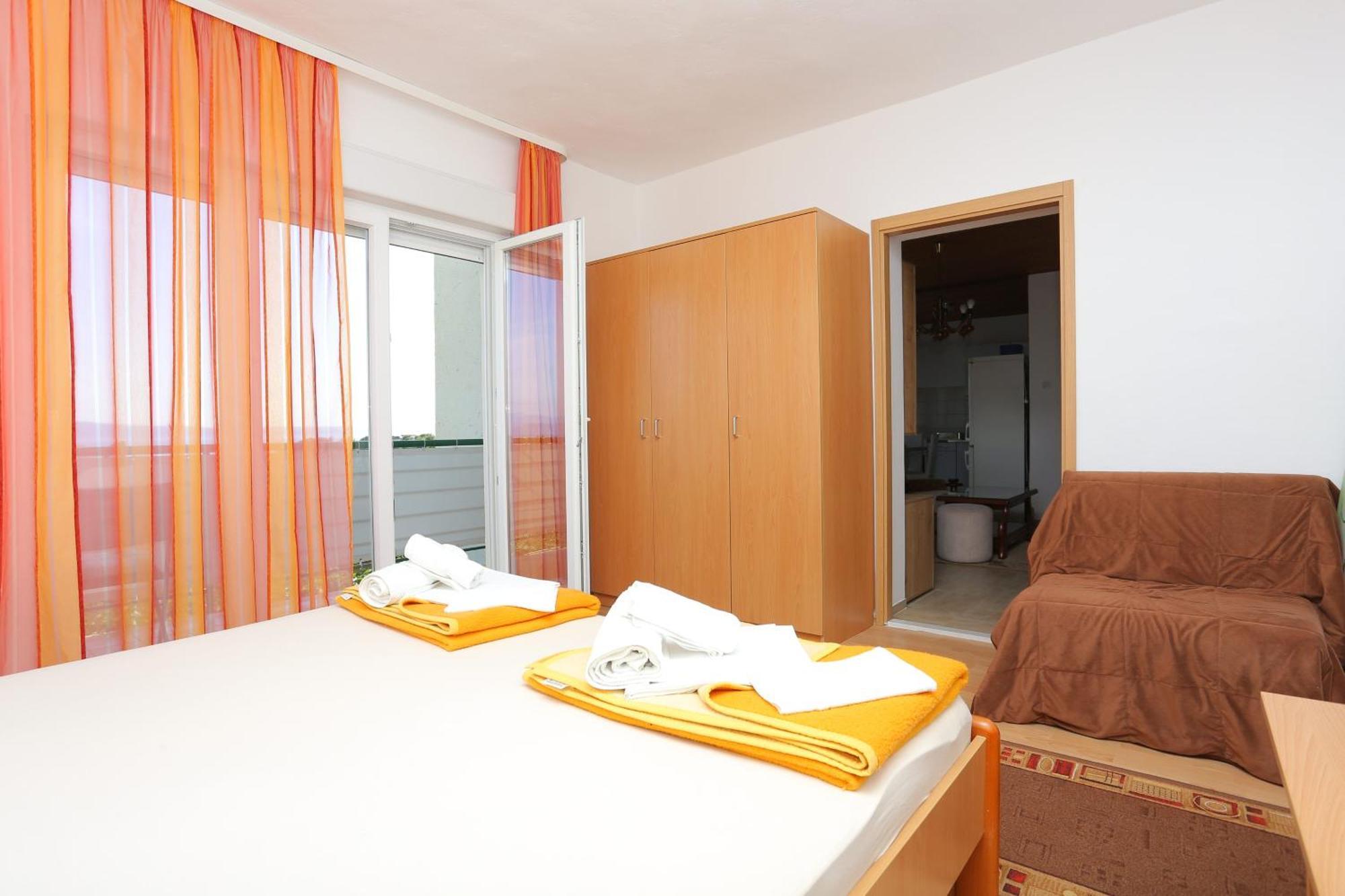 Apartments And Rooms With Parking Space Tucepi, Makarska - 5263 객실 사진